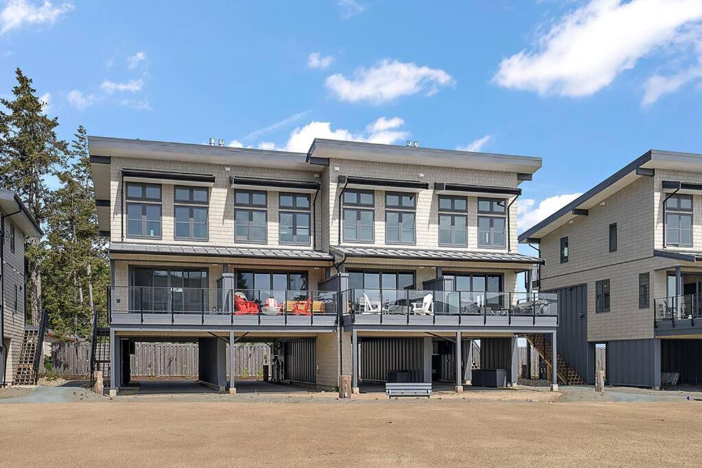 The Beach House At Saratoga Oceanfront Escape Vila Campbell River Exterior foto